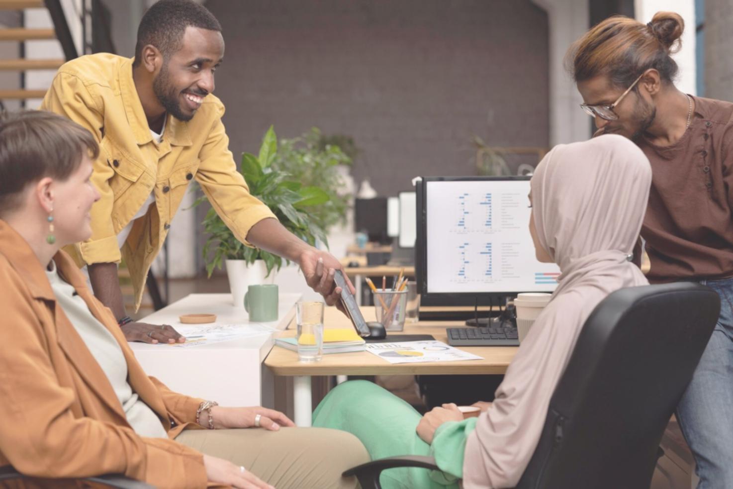 Consultation avec un client sur sa situation financière